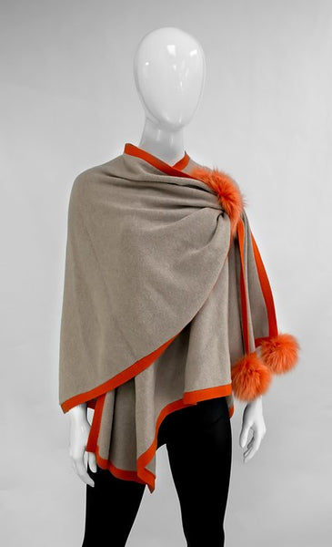 Knitted Wrap with Pull Throu & Fox Pom Poms