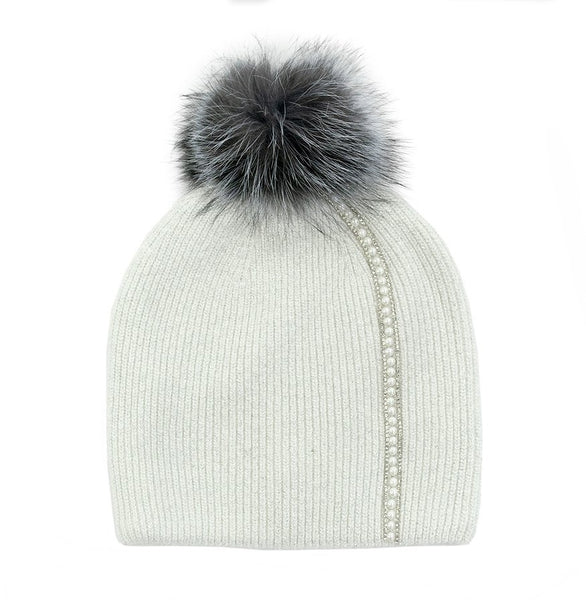 Knitted beanie with pearls stripe and fox fur pom